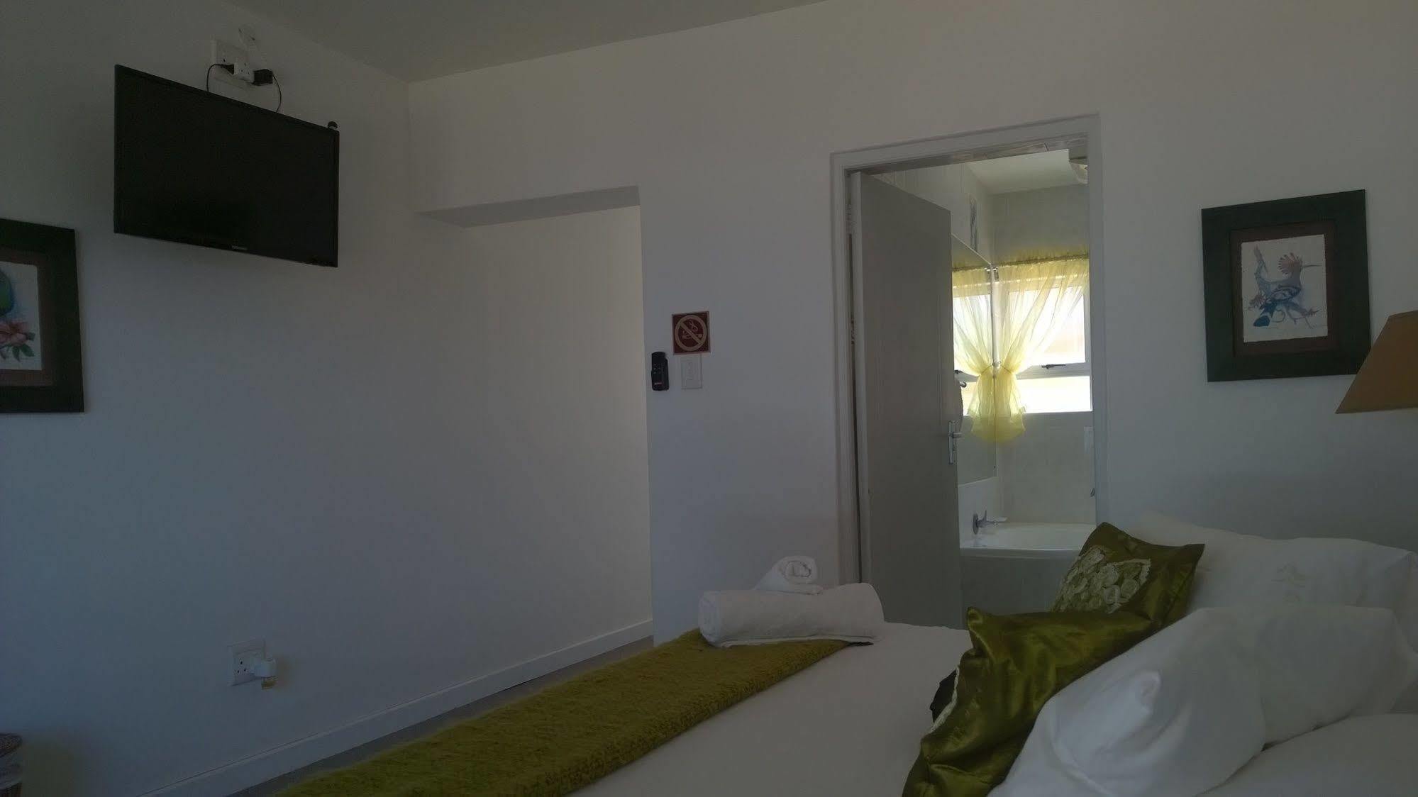 Sea Otters Lodge 키니베이 외부 사진